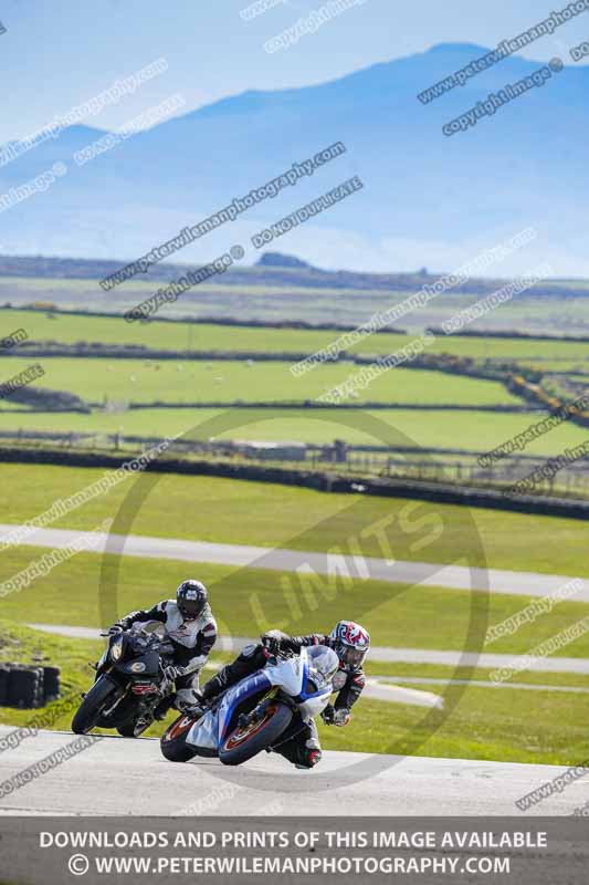 anglesey no limits trackday;anglesey photographs;anglesey trackday photographs;enduro digital images;event digital images;eventdigitalimages;no limits trackdays;peter wileman photography;racing digital images;trac mon;trackday digital images;trackday photos;ty croes